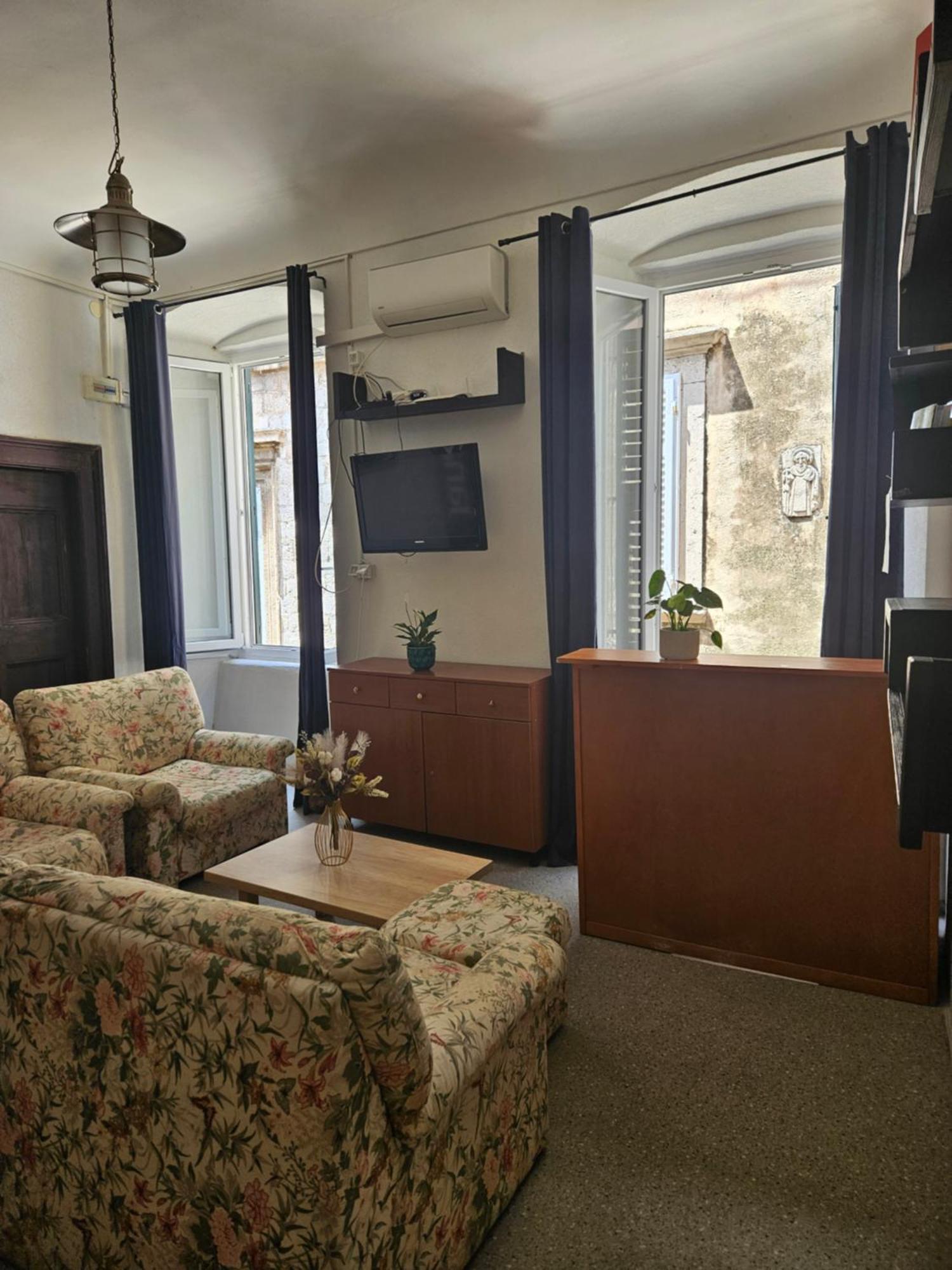 Castello Hostel Dubrovnik Extérieur photo