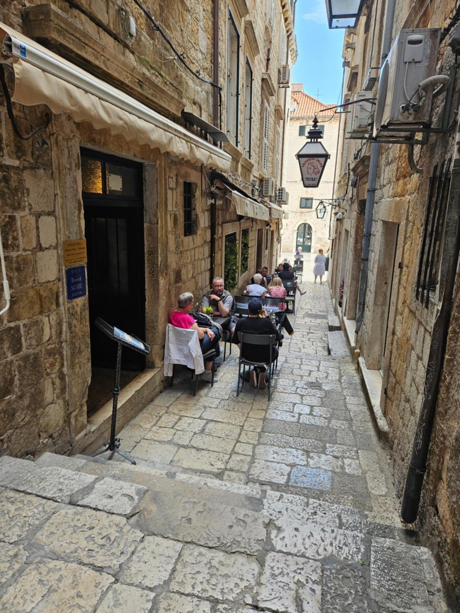 Castello Hostel Dubrovnik Extérieur photo